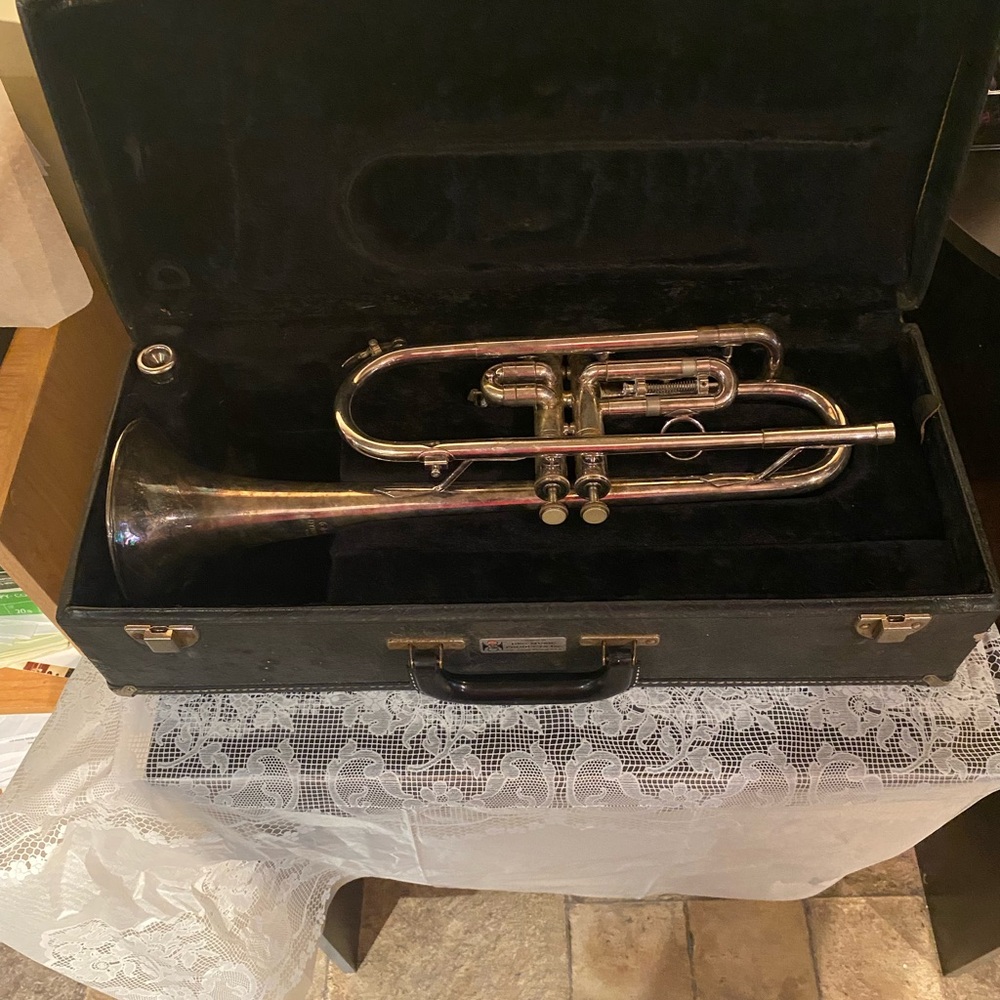 Vintage DYNASTY USA 2 Valve Soprano Bugle with Case & Manor Mouthpiece